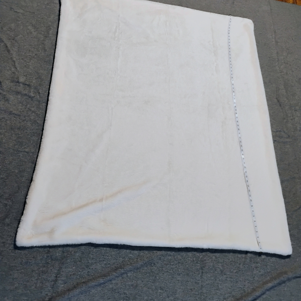 Threshold Soft White Blanket